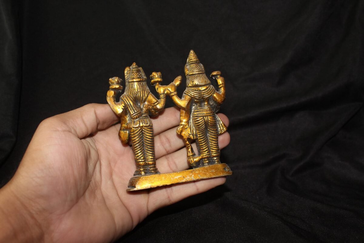 Handmade Indian Brass Lakshmi Narayana Statue Vishnu & Laxmi Standing Figurine Hindu God Goddess Sculpture Home Decor Gift - Image 8