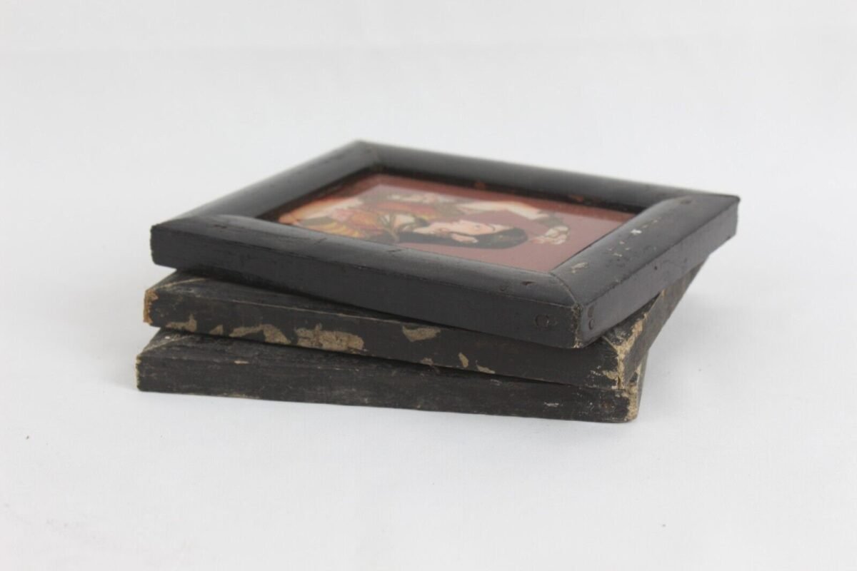 Vintage Indian Lady Portrait Reverse Glass Painting Frames (Set of 3) - Image 8